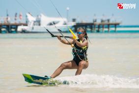 kitesurfing lessons Hurghada Egypt
